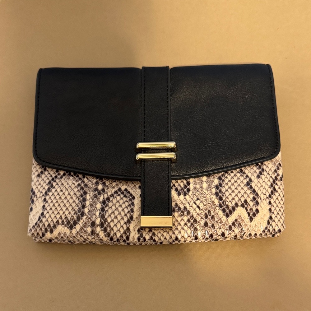 Elegant Black and Snake Print Clutch